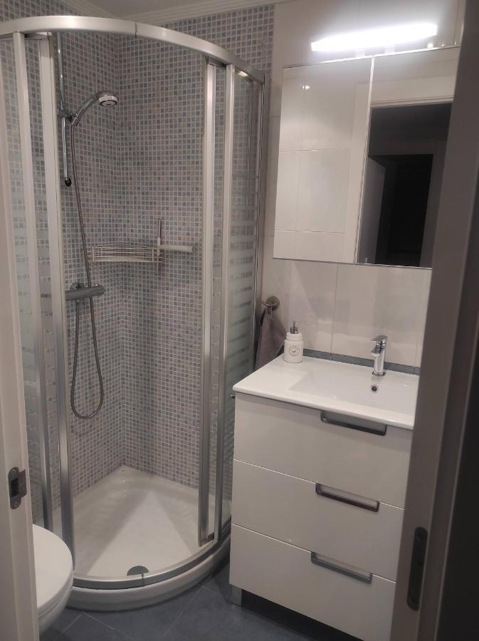 Habitacion Centro Bano Privado Piso Compartido Leilighet Oviedo Eksteriør bilde